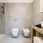 Ct Executive Rooms, And Valtellina 게스트하우스