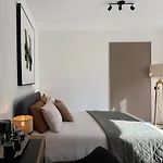Ct Executive Rooms, And Valtellina 3* 두비노