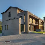 게스트하우스 Ct Executive Rooms, And Valtellina 3*