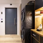 בית הארחה Ct Executive Rooms, And Valtellina 3*