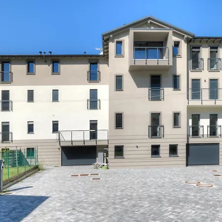 Ct Executive Rooms, And Valtellina 3* Dubino