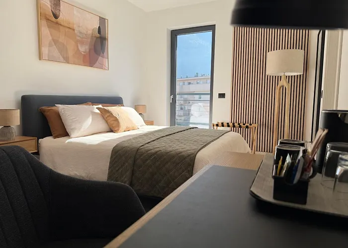 Ct Executive Гостевой дом 3*